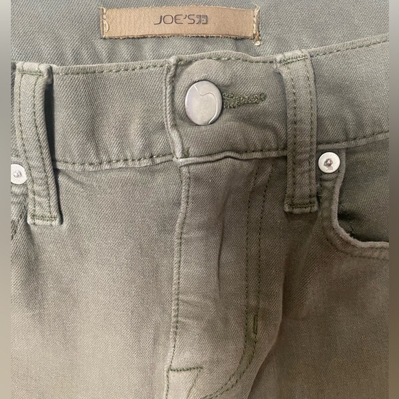 Joe’s Jeans - Picture 2 of 3